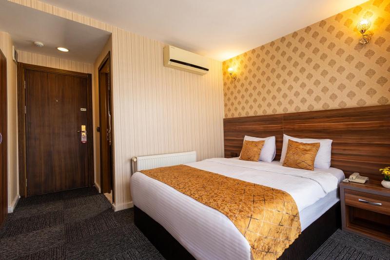 King, Şehir Manzaralı Oda